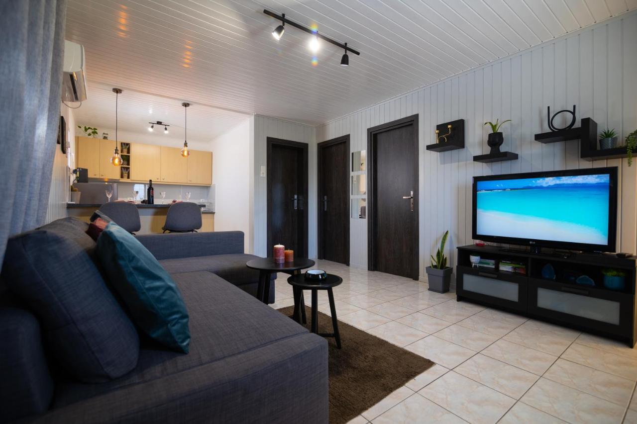 סלמיס Oceanus Summer House מראה חיצוני תמונה