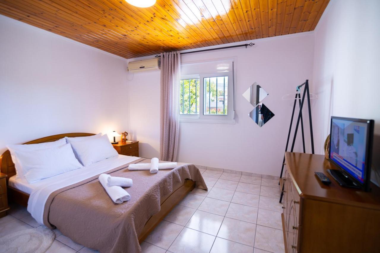 סלמיס Oceanus Summer House מראה חיצוני תמונה